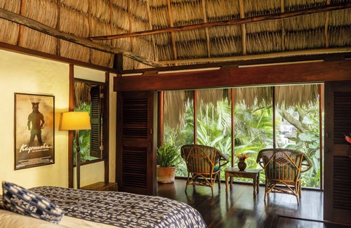 Mountain Pine Ridge Kabine | Blancaneaux Lodge by Francis Ford Coppola