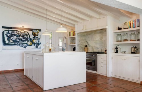 Canillas de Aceituno Villa | Blanco De Caza - Drei Schlafzimmer Villa, Schläft 6