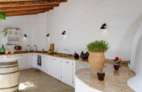 Canillas de Aceituno Villa | Blanco De Caza - Drei Schlafzimmer Villa, Schläft 6