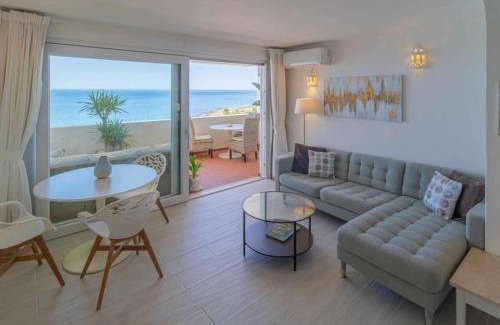 Praia da Luz Wohnung | Bliss Luz Horizon - Panoramic Sea View - 50m to Beach - Central Praia da Luz - Walk distance to Everywhere