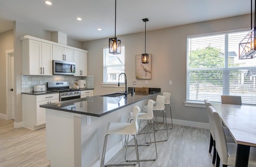 Ocean Shores Haus | Bliss On The Bay - Oyhut Bay Seaside Village