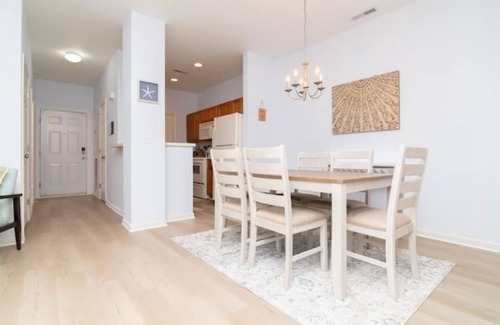 Lewes Haus | Blissful Bay Crossing condo- RT 1 - community pool