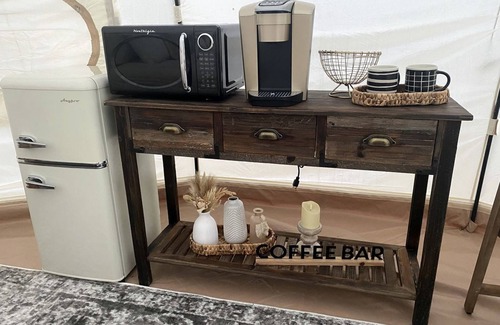 Conneaut Lake Haus | Blissful Bell Tent Oasis near Pymatuning Lake in Pennsylvania