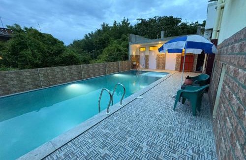 Auroville Haus | Blissful Haven 卂尺ㄒCafe- Guest House
