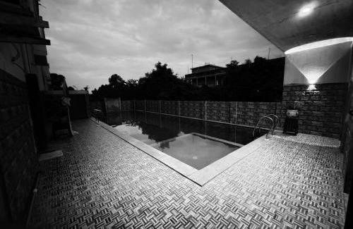 Auroville Haus | Blissful Haven 卂尺ㄒCafe- Guest House