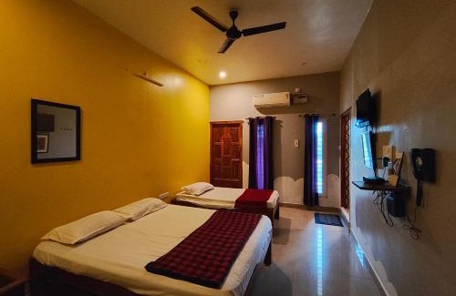 Auroville Haus | Blissful Haven 卂尺ㄒCafe- Guest House