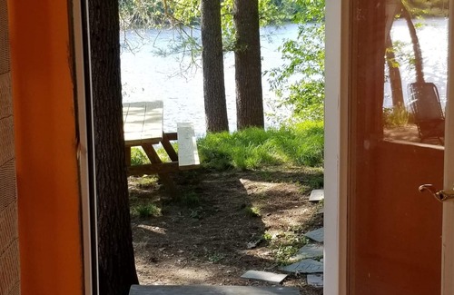 North Attleboro Wohnung | Cozy lakefront beautiful sunsets