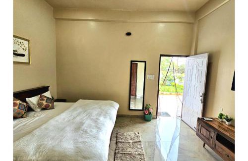 Rishikesh Haus | Blissful Townhouse