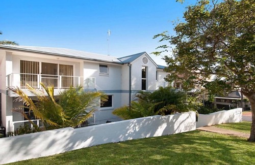 Terrigal Wohnung | 100 Meter zum Strand, Geschäften und Cafés