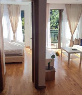 Przno Wohnung | Blue Horizon Lux Apartment with Pool