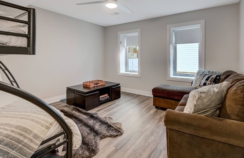 New Buffalo Villa | Blue Laguna Retreat | Hot Tub | Outdoor Amenities