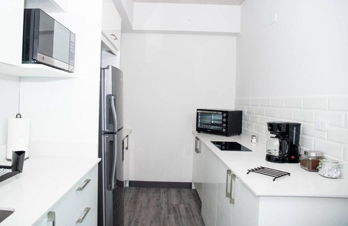 Hospital Wohnung | Blue Nun at 29, City Views and Wonderland Vibes!
