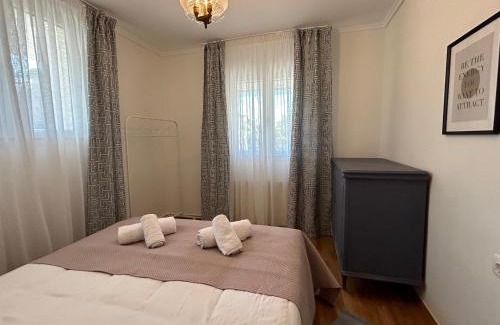 Pefka Wohnung | Blue Pines