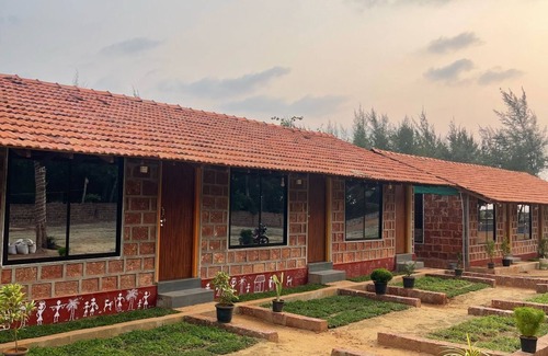 Kumta Hütte | Blue Waves Beach Stay