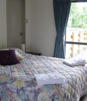 Longlands Haus | Bluebell Lodge and Cottage