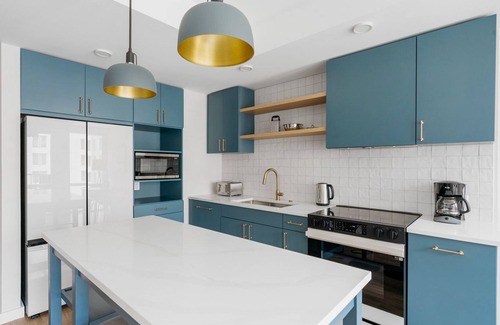 Columbia Heights Wohnung | Blueground | Columbia Heights, pool, nr Meridian Hill Park