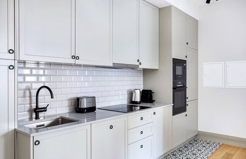 Santa Isabel Wohnung | Blueground | Estrela, furnished & equipped