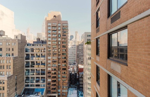 Tudor City Wohnung | Blueground | Kips Bay, pool & gym, nr Empire