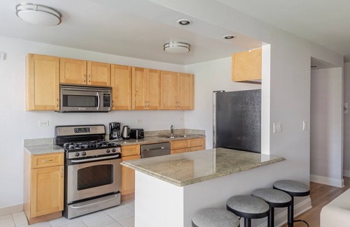 Manhattan Valley Wohnung | Blueground | Manhattan Valley, balcony, nr Central Park