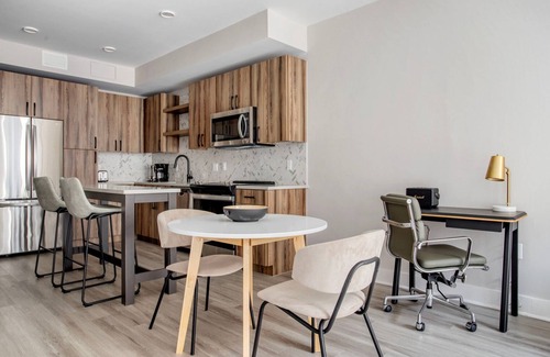 North Capitol Street Wohnung | Blueground | Sursum Corda, rooftop, nr National Mall