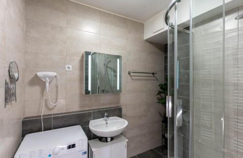 Fonyodliget Wohnung | BlueLake at Sunset Resort