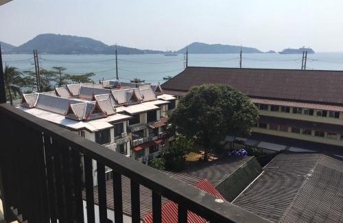 Patong Hotel | Blueskyhouse Patong