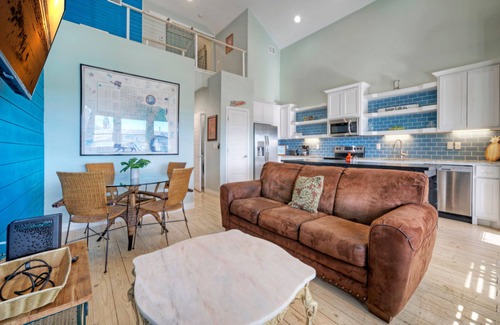 Flour Bluff Haus | Boat Dock & Pool | Private Fishing Village | Roseate Spoonbill by AvantStay