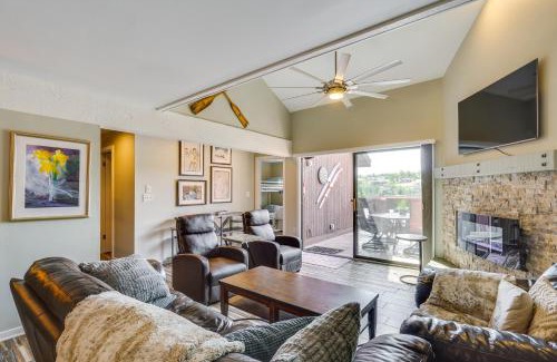 Osage Beach Wohnung | Boat Slip and Pools Waterfront Osage Beach Condo!