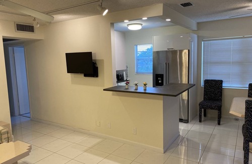 Hamptons at Boca Raton Eigentumswohnung | Boca Raton Condo In Gated 55+ Gemeinschaft