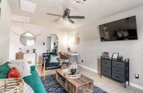 Pasadena Haus | BOHO 2Bd/1bth in Pasadena