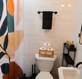 Logan Square Wohnung | Boho Bliss - 1Br, 1Bath w/Patio!