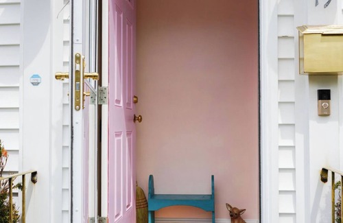 South Portland Haus | Boho bungalow with designer touches 10 minutes to beaches and downtown Portland