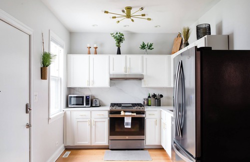 Avondale Haus | BoHo House - A Chic, 1903 Chicago Workers Cottage