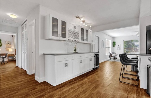 Sunset Haus | Boho-styled home w/newly remodeled fenced-in pool!