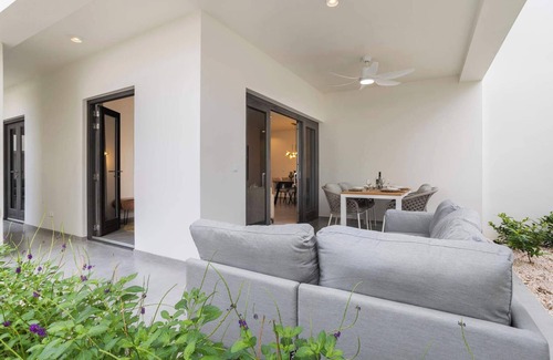 Playa Wohnung | Bonaire Beach Apartment 3 with communal pool and diving facilities