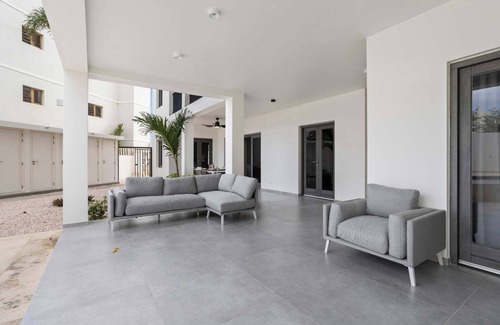 Playa Wohnung | Bonaire Beach Apartment 4 with communal pool and diving facilities