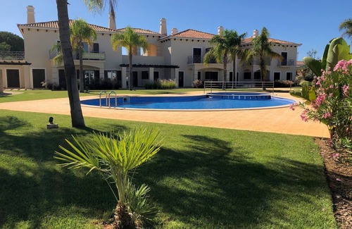 Branqueira Villa | Book for 2024 your luxury 3 bedroom, Villa Cascata, pool, close to Olhos de Agua