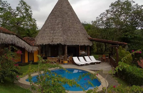 Islita Villa | BOOK NOW and save-Tropical BeachVilla w Priv Pool