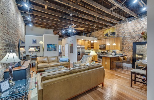 Bristol Wohnung | Das Bordertown Loft 2BR befindet sich im Herzen der Innenstadt von Bristol!