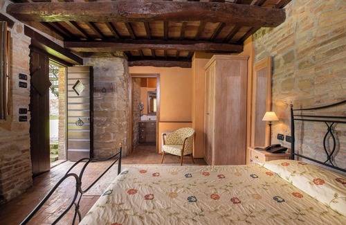 Castelraimondo Hotel | Borgo Lanciano Resort & Spa