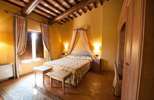 Castelraimondo Hotel | Borgo Lanciano Resort & Spa