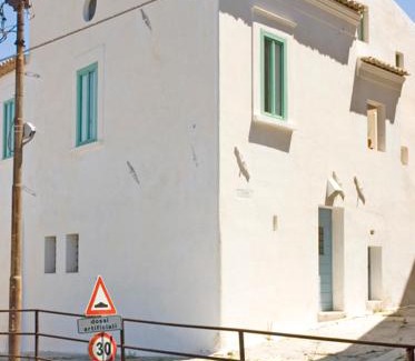 Strongoli Haus | BORGO PETELIA, Casa Chiarotti, Antica casa con scala esterna