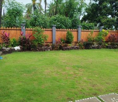 Tejakula Villa | Borneo Log Cabin Guest House