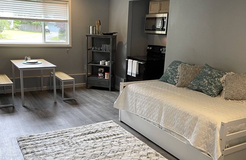 Canyon Park Haus | Bothell Guest Suite
