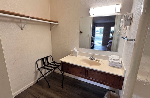 Botkins Hotel | Botkins motel