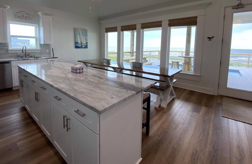 Grand Isle Haus | Boudreaux and Thibodeaux's Beach Houses