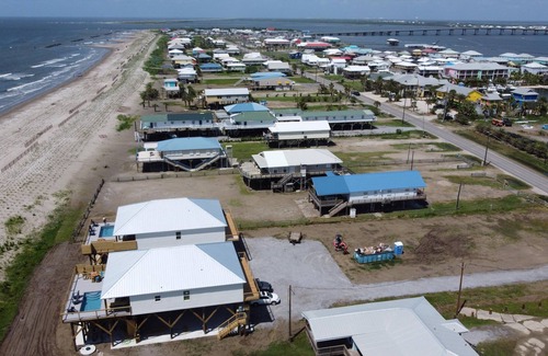 Grand Isle Haus | Boudreaux and Thibodeaux's Beach Houses