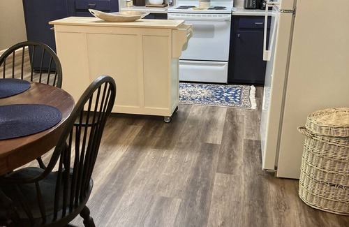 Scobey Haus | Bourgeois Residence in a Country Setting