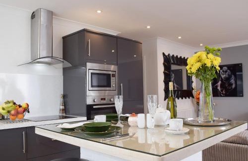 Levenmouth Haus | Bramble Cottage