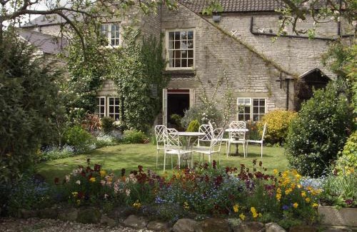 Pickering Bed & Breakfast | Bramwood Guest House